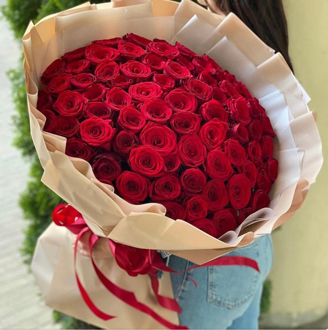 79 Червоних троянд, 60 см «Незабутній вечір»