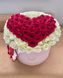 101 Червона, біла троянда в шляпній коробці XL «Червоне сердце»