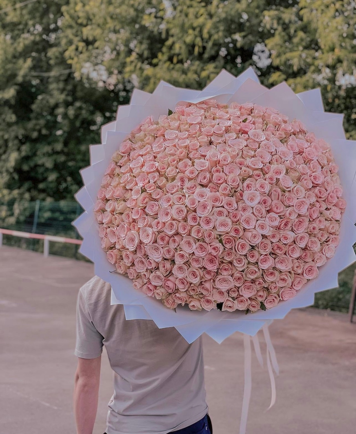 301 Ніжно-рожева троянда, 90 см