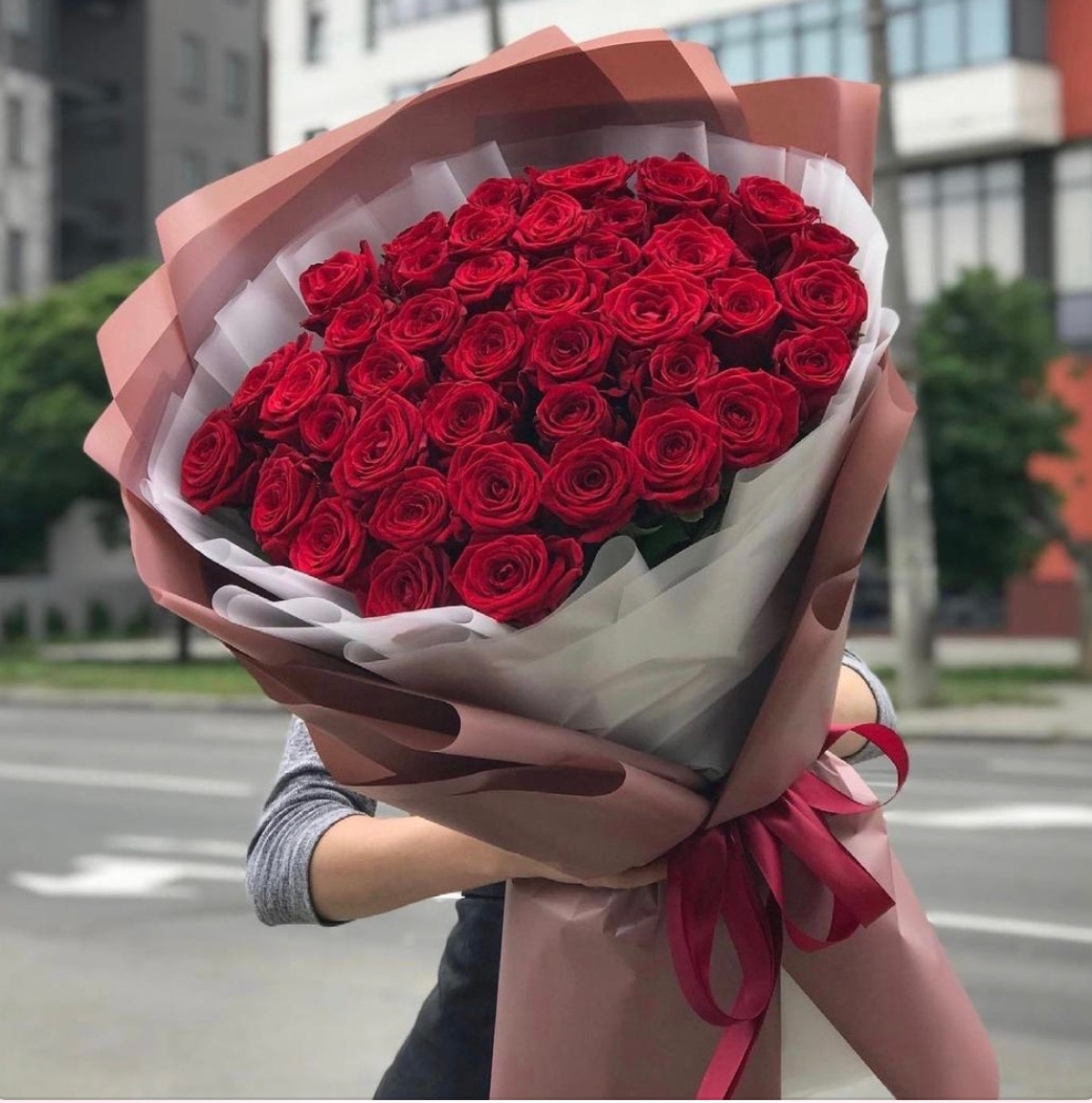 39 Красных роз, 80 см «Покорённое сердце»