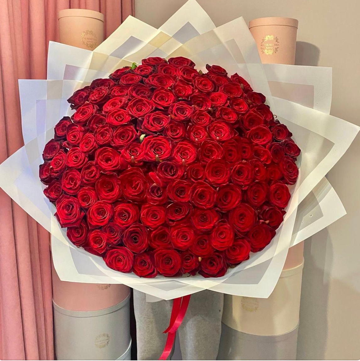 101 Червона троянда, 100 см